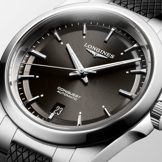Longines Conquest 38mm svart automatisk stålklocka L3.720.4.52.9