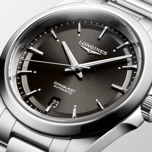 Longines Conquest 38mm svart automatisk stålklocka L3.720.4.52.6
