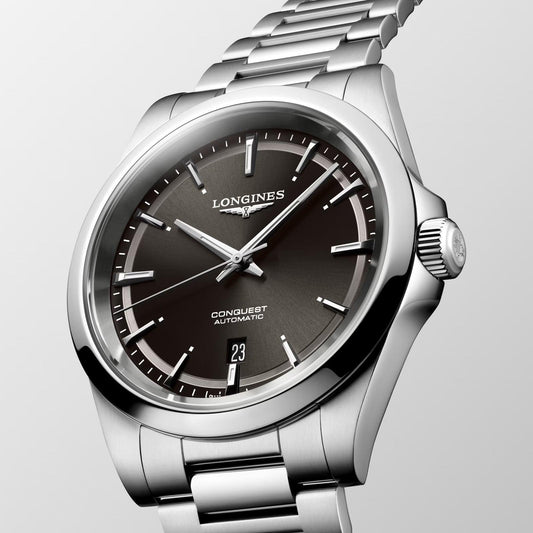 Longines Conquest 2023 41mm svart stål automatisk klocka L3.830.4.52.6