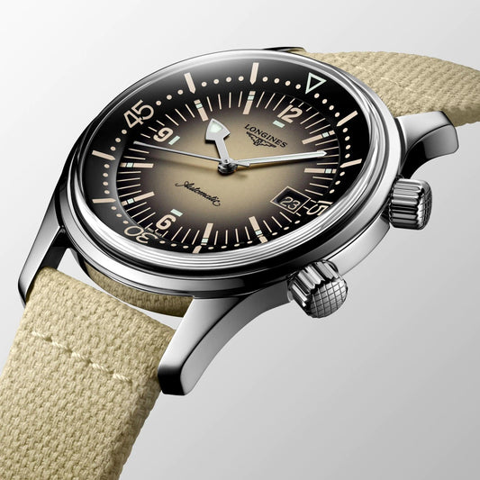 Longines Legend Diver Watch 42mm Beige Automatic Stål L3.774.4.30.2