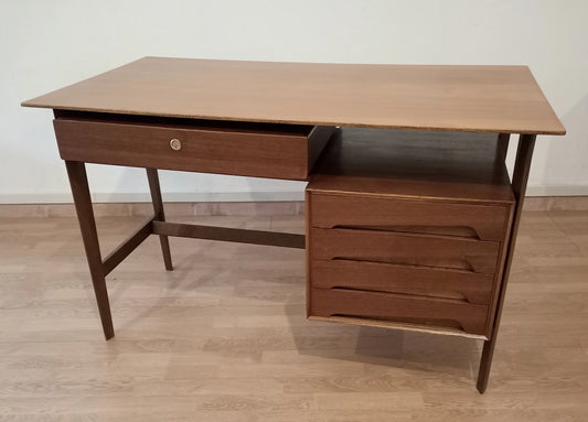 Scrivania scrittoio anni 50 di edmondo palutari in legno con cassetti e gambe rastremate design vintage
