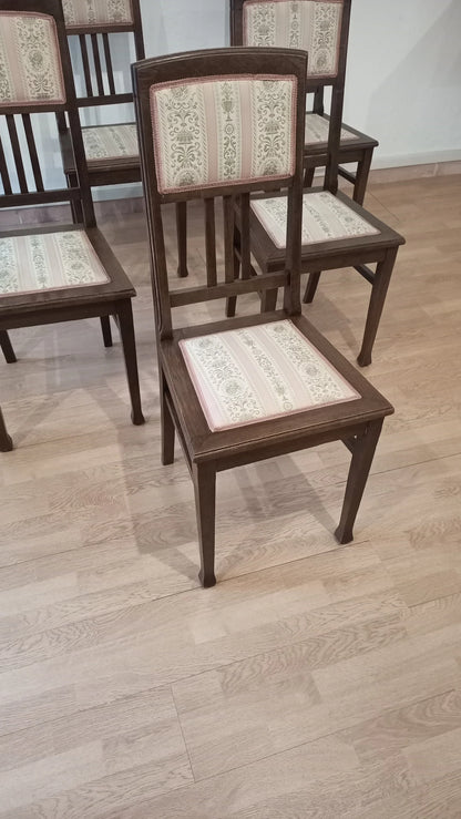 Sedia pranzo vintage in rovere massello con cuscino seduta in tessuto a motivo stile italiano color legno scuro
